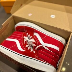 Worn once sk8-hi vans racing red true white